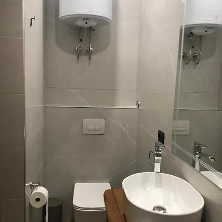 Alojamento de Acomodação e Pequeno-almoço Foleza - Vlorë