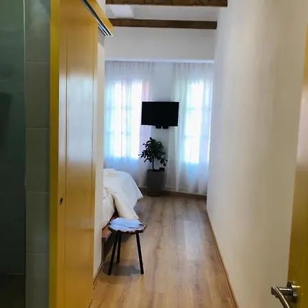 فندق مبيت وإفطار Foleza -